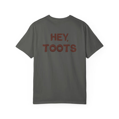 HEY, TOOTS (tee)