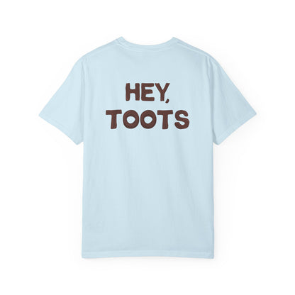 HEY, TOOTS (tee)